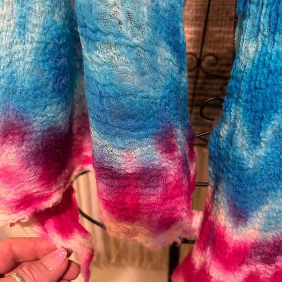 Lucky Brand Colorful Tie-Dye Scarf - Picture 3 of 6
